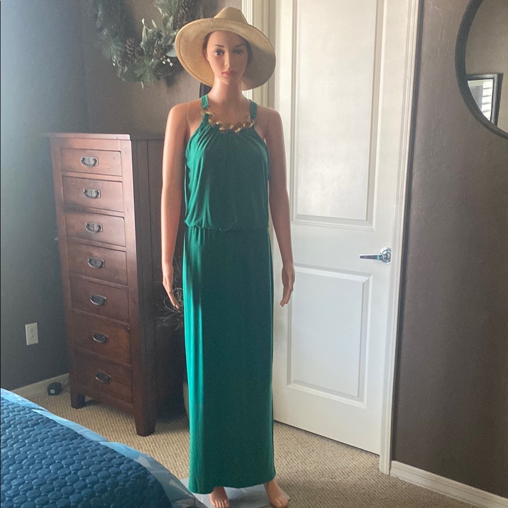 Green Halter Sleeveless Resort Maxi Dress